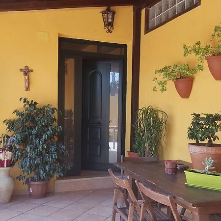 Beb Da Tina Bed & Breakfast Roccasecca ภายนอก รูปภาพ