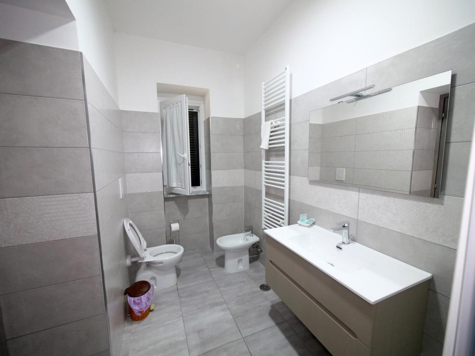 Beb Da Tina Bed & Breakfast Roccasecca ภายนอก รูปภาพ